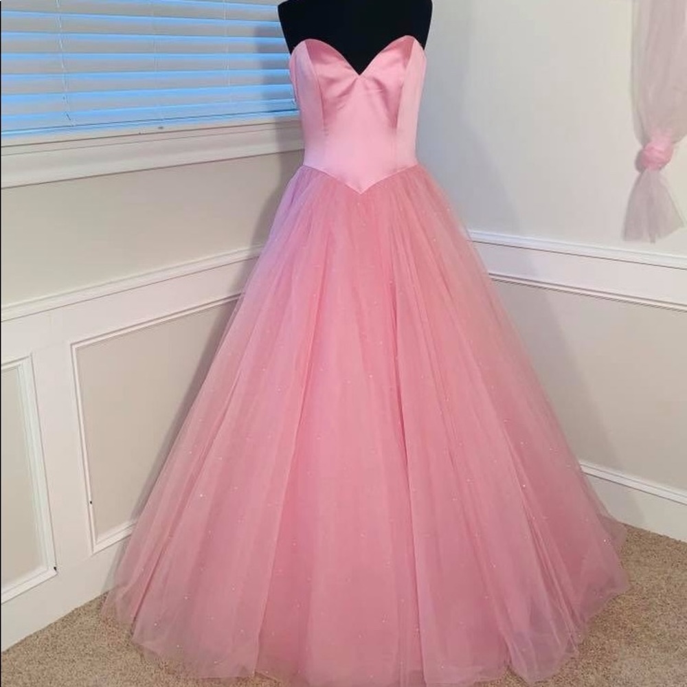 COPY - Sherri Hill 6 pink prom pageant homecoming…